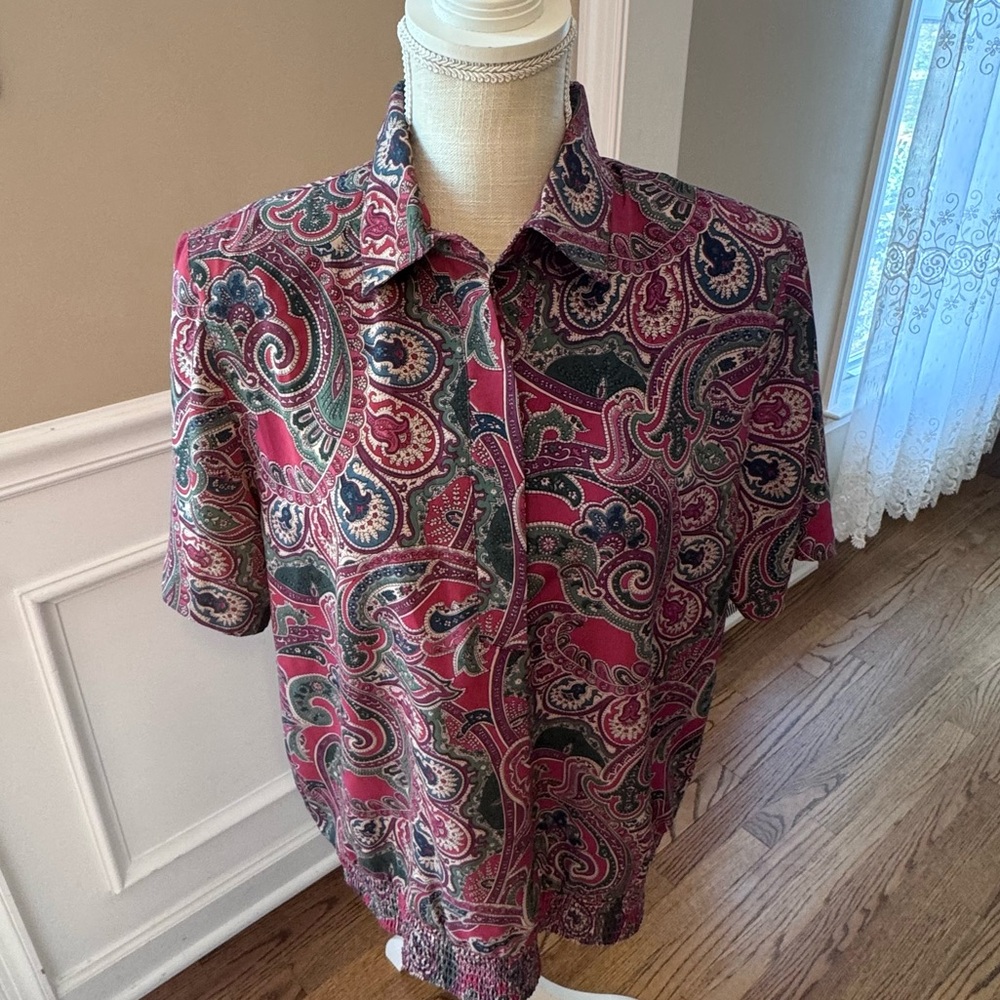 Alfred Dunner Women's Sz 12 Maroon
Paisley Floral short Sleeve Blouse vtg